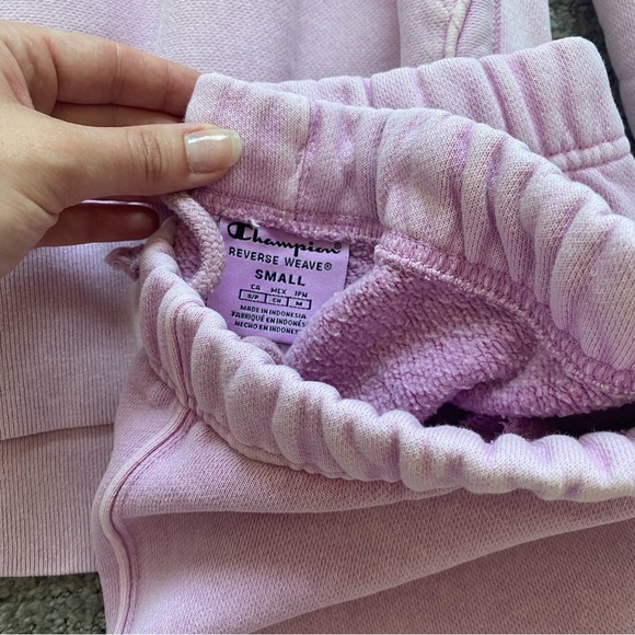 Champion Reverse Weave Purple Pink Hoodie & Jogger Pant Set - Picture 2 of 3